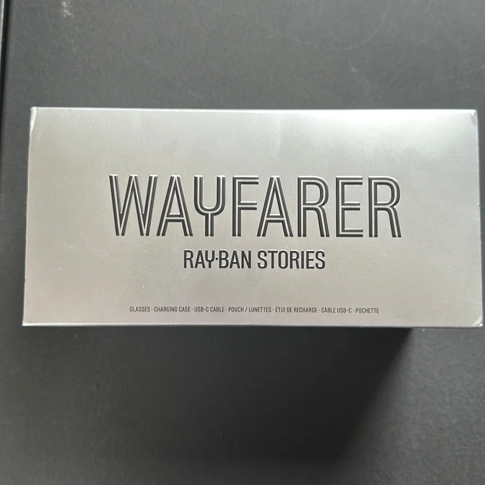 Brand New Unopened Wayfarer RAY BAN STORIES